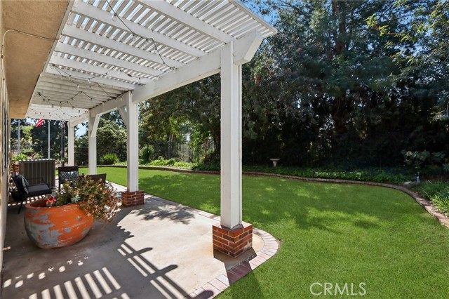 Detail Gallery Image 46 of 67 For 420 Somerset Cir, Corona,  CA 92879 - 5 Beds | 3 Baths