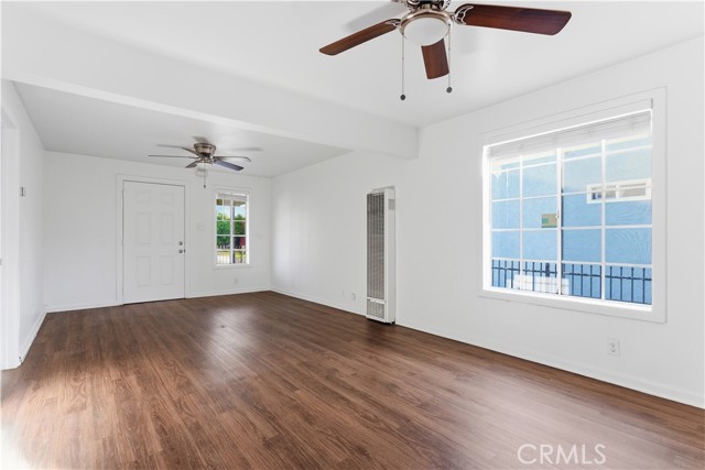 Detail Gallery Image 9 of 25 For 2640 110th St, Lynwood,  CA 90262 - 2 Beds | 1 Baths