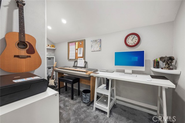 2559 Sandpebble Lane, Brea CA: https://media.crmls.org/medias/03605329-da65-403b-9634-88b529129379.jpg