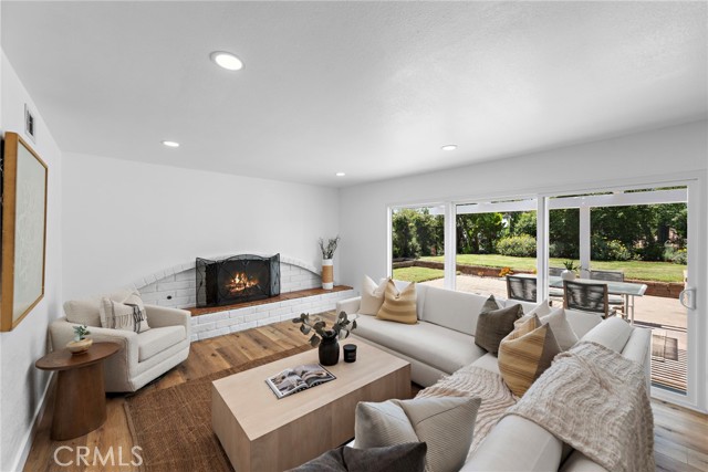 Image 9 of 31 For 27091 Pueblonuevo Drive