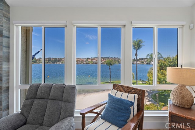 27879 Chipiona, Mission Viejo CA: https://media.crmls.org/medias/0360d192-f3b3-4e74-8657-a7fa53f75d79.jpg