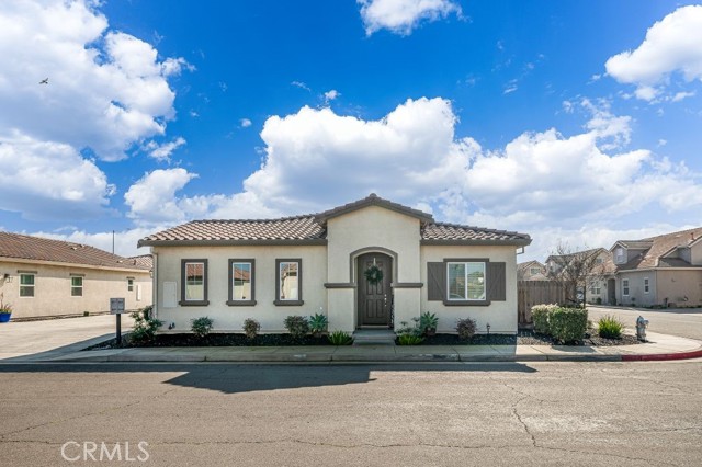 Detail Gallery Image 2 of 38 For 869 Grace Dr, Los Banos,  CA 93635 - 2 Beds | 2 Baths