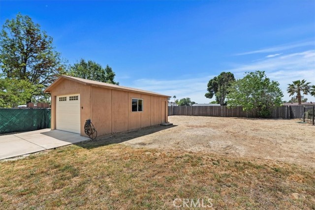 5485 SULPHUR Drive, Jurupa Valley CA: https://media.crmls.org/medias/036106ee-b23d-4505-885a-9842a1f4e80d.jpg