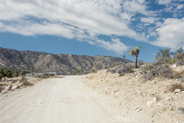 48400 Madison Road, Pioneertown, California 92268, ,Land,For Sale,48400 Madison Road,CRJT23024069