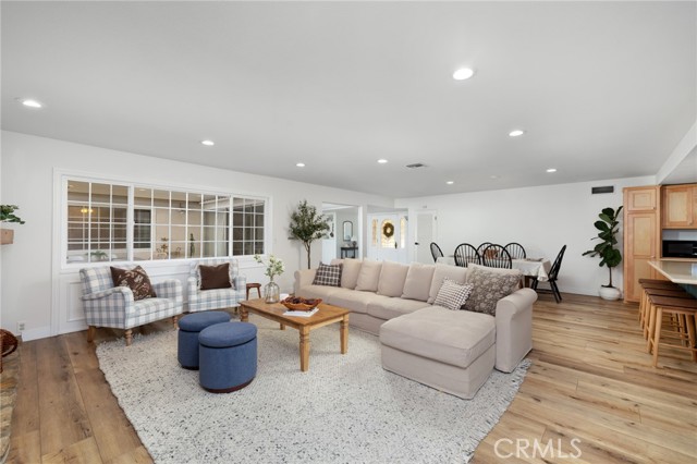 Detail Gallery Image 9 of 33 For 5121 Cedarlawn, Placentia,  CA 92870 - 3 Beds | 2 Baths