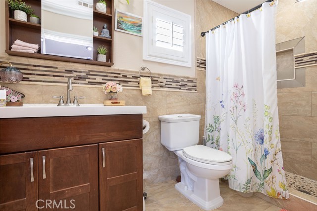 3506 W 133rd, Hawthorne CA: https://media.crmls.org/medias/0362aeda-7d2e-46dd-bad8-fb90302838a9.jpg