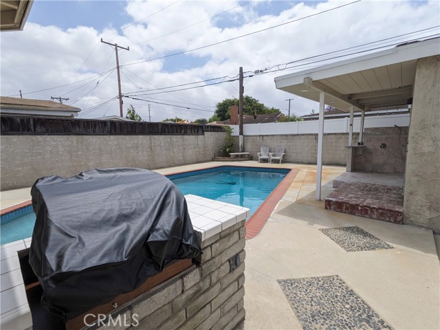 Detail Gallery Image 15 of 17 For 2530 Maricopa St, Torrance,  CA 90503 - 2 Beds | 2 Baths