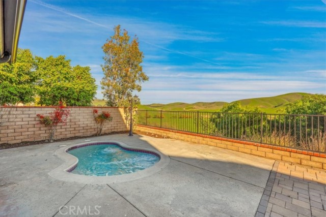 Detail Gallery Image 40 of 45 For 1116 Hedgewood, Diamond Bar,  CA 91765 - 4 Beds | 3 Baths