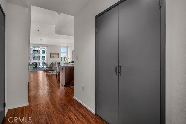 Detail Gallery Image 5 of 52 For 285 W 6th #331,  San Pedro,  CA 90731 - 2 Beds | 2/1 Baths