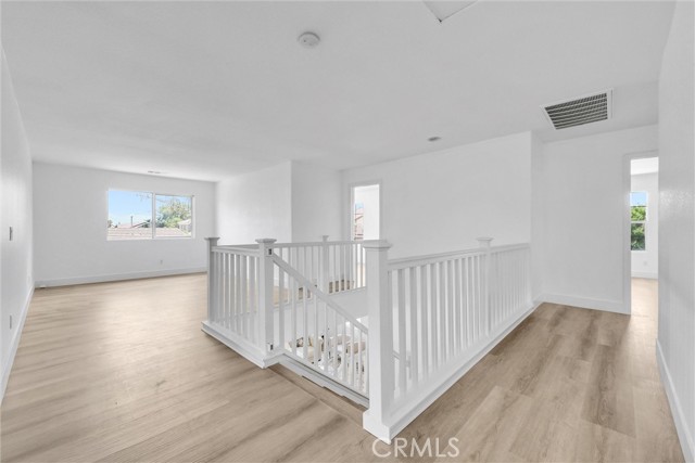 6556 Wells Springs Street, Eastvale CA: https://media.crmls.org/medias/036539eb-9000-431b-a0c2-ac9e893afedd.jpg