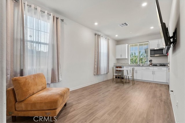 Detail Gallery Image 15 of 37 For 728 Freesia Cir, San Jacinto,  CA 92583 - 4 Beds | 3/1 Baths