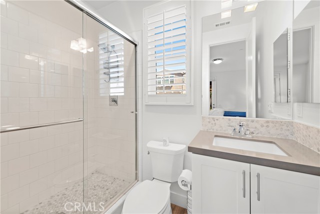 Detail Gallery Image 25 of 55 For 305 Costa Bella Ct, Costa Mesa,  CA 92627 - 4 Beds | 4/1 Baths