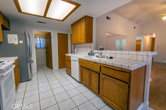 Detail Gallery Image 30 of 58 For 43376 Crystal Springs Way, Coarsegold,  CA 93614 - 3 Beds | 2 Baths