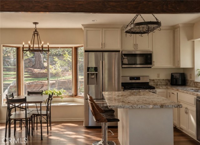 433 Golf Course, Lake Arrowhead, CA 92352