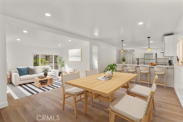 Detail Gallery Image 10 of 38 For 15621 Beach Bld #108,  Westminster,  CA 92683 - 3 Beds | 2 Baths