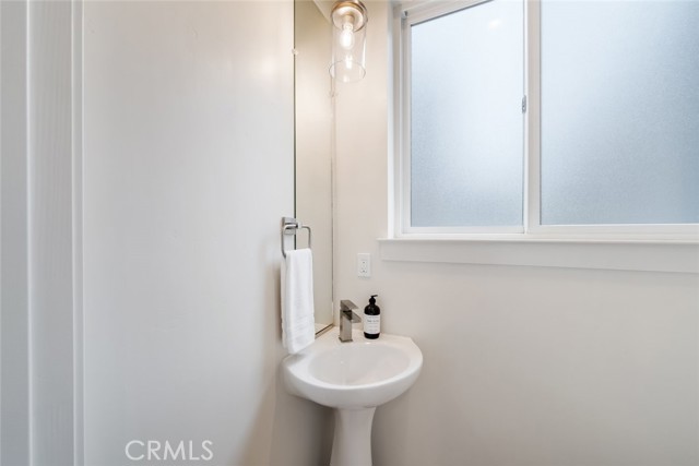 Detail Gallery Image 25 of 35 For 2478 Victoria Ave #104,  San Luis Obispo,  CA 93401 - 2 Beds | 2/1 Baths