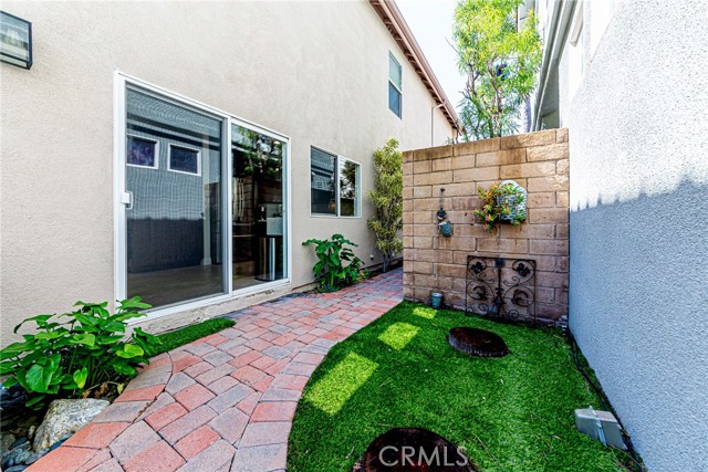 Detail Gallery Image 28 of 41 For 162 Sims Way, Placentia,  CA 92870 - 4 Beds | 2/1 Baths