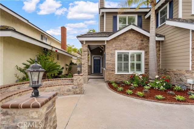 14 Eagle point, Irvine CA: https://media.crmls.org/medias/036aaf8f-267b-4495-ac68-7d176c1bd889.jpg