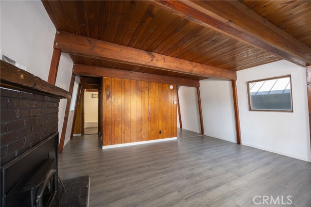 42641 Falcon Avenue, Big Bear Lake CA: https://media.crmls.org/medias/036bfef2-a15f-48dc-a1a1-db8697fbac06.jpg