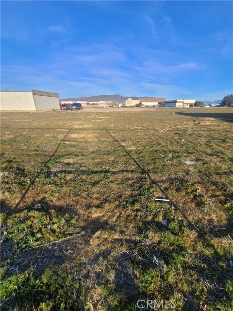 Detail Gallery Image 7 of 21 For 1 Malaki, Apple Valley,  CA 92308 - – Beds | – Baths