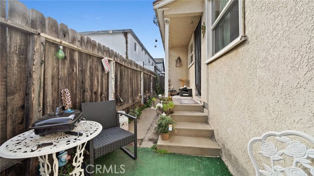 846 Belmont Avenue, Long Beach, California 90804, ,Multi-Family,For Sale,Belmont,PW25017258