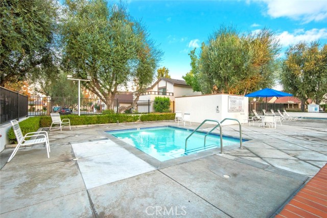 Image 68 of 75 For 6572 Mcnutt Way