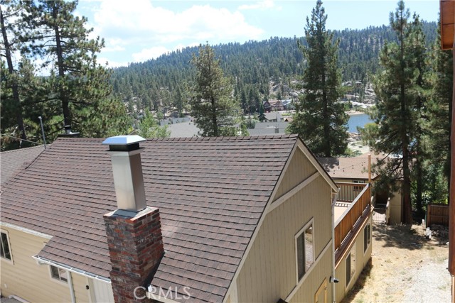 Detail Gallery Image 13 of 30 For 39039 Bayview Ln, Big Bear Lake,  CA 92315 - 3 Beds | 2 Baths