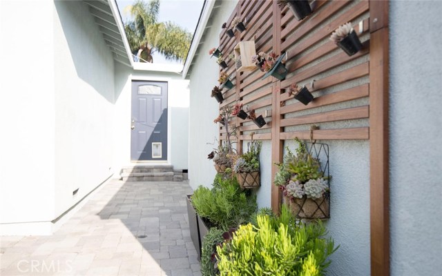2120 Farrell Avenue, Redondo Beach, California 90278, 3 Bedrooms Bedrooms, ,2 BathroomsBathrooms,Residential,Sold,Farrell,SB17000194