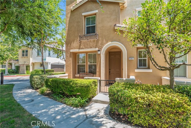 Detail Gallery Image 14 of 55 For 6363 Marbella Ln, Corona,  CA 91752 - 4 Beds | 2 Baths