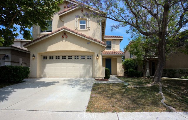 6305 Long Cove Dr, Fontana, CA 92336