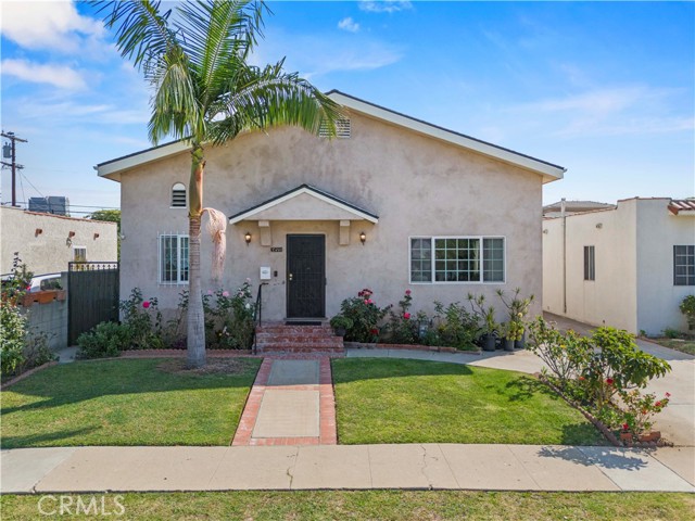 Detail Gallery Image 1 of 1 For 3588 Helms Ave, Culver City,  CA 90232 - 2 Beds | 2 Baths