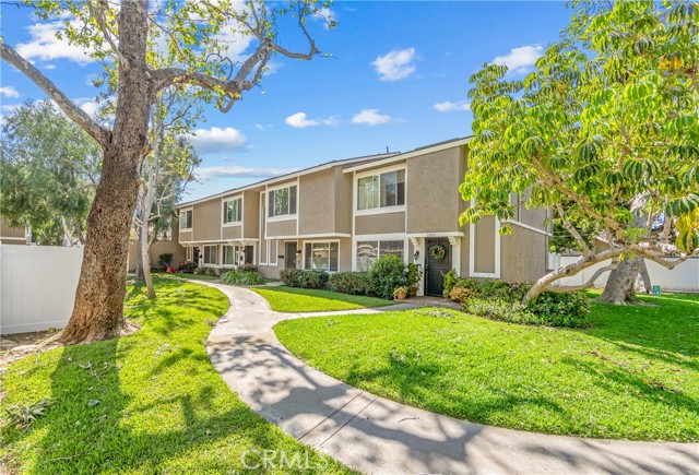 Detail Gallery Image 34 of 41 For 17653 Brittany Lane #91,  Huntington Beach,  CA 92647 - 3 Beds | 1/1 Baths
