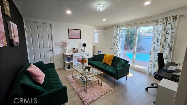 Detail Gallery Image 24 of 44 For 17912 Gridley Rd, Artesia,  CA 90701 - 4 Beds | 3 Baths