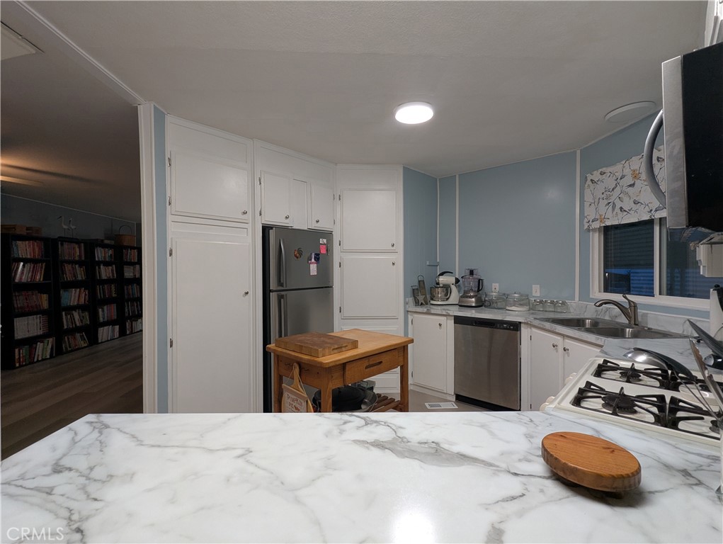 MLS #OR25254370 image #5