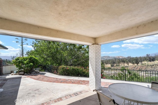 Detail Gallery Image 14 of 33 For 5064 Mariposa Dr, San Bernardino,  CA 92404 - 4 Beds | 2 Baths