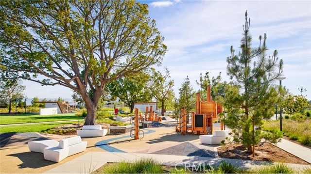 140 Tiffin, Irvine CA: https://media.crmls.org/medias/0371db59-b525-47fa-8e8a-8eb23827eb0d.jpg