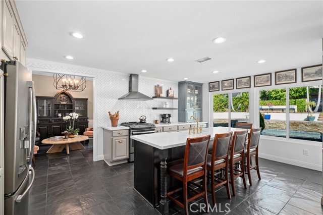 Detail Gallery Image 10 of 38 For 5850 via Del Bisonte, Yorba Linda,  CA 92887 - 4 Beds | 3 Baths