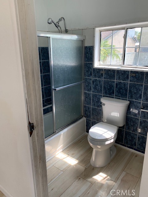 6818 Cedar St, Huntington Park CA: https://media.crmls.org/medias/0373b722-90a4-45f1-9ea0-4fa65bf82c8b.jpg
