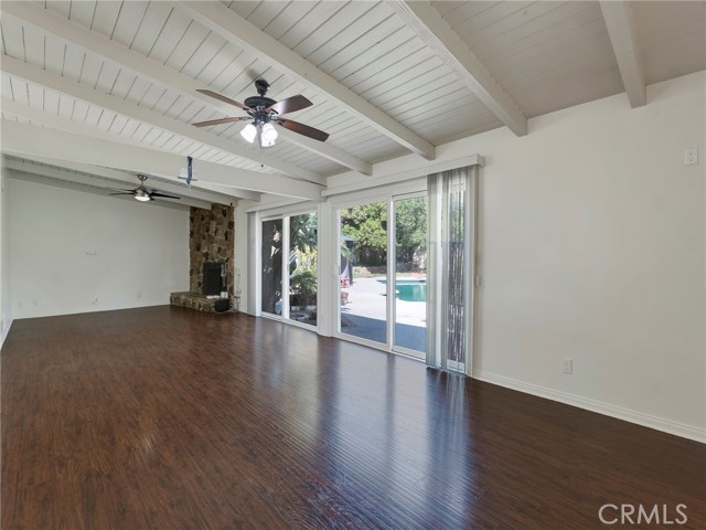 Detail Gallery Image 22 of 59 For 10918 Reseda, Porter Ranch,  CA 91326 - 3 Beds | 2 Baths