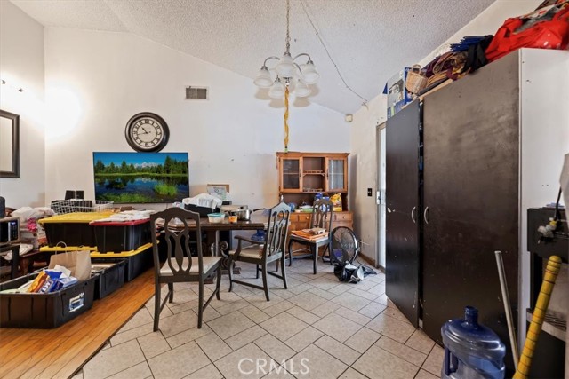 435 Leverett Avenue, La Puente CA: https://media.crmls.org/medias/03747af5-9519-40ca-aaa0-0d79cefb2067.jpg
