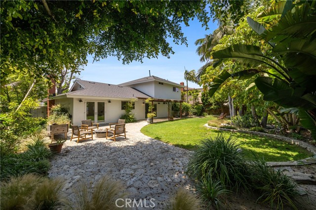 2704 Albatross Drive, Costa Mesa CA: https://media.crmls.org/medias/0374cddd-f1b8-4124-9fa8-5da4a8d87a0a.jpg