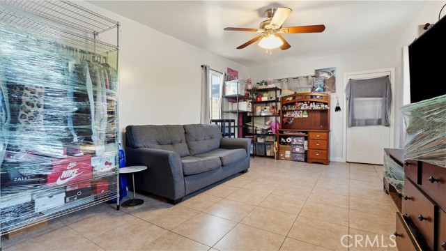 Detail Gallery Image 31 of 39 For 8838 Murietta, Panorama City,  CA 91402 - 3 Beds | 2 Baths