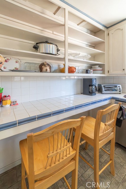 Detail Gallery Image 18 of 32 For 6770 E Parapet St, Long Beach,  CA 90808 - 3 Beds | 2 Baths