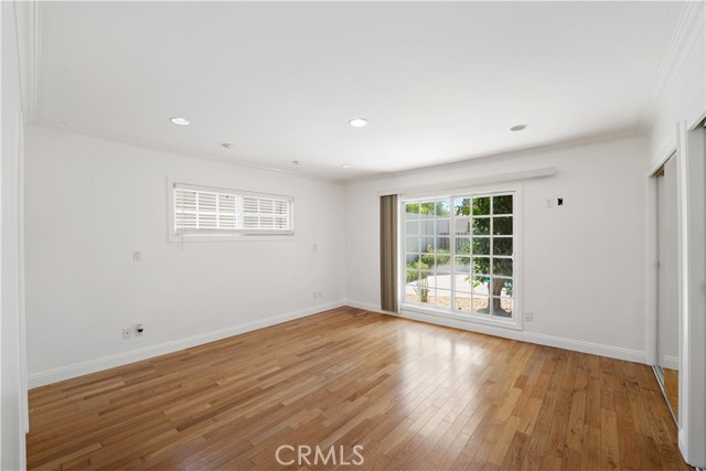 Detail Gallery Image 25 of 39 For 23172 Gainford St, Woodland Hills,  CA 91364 - 3 Beds | 2/1 Baths