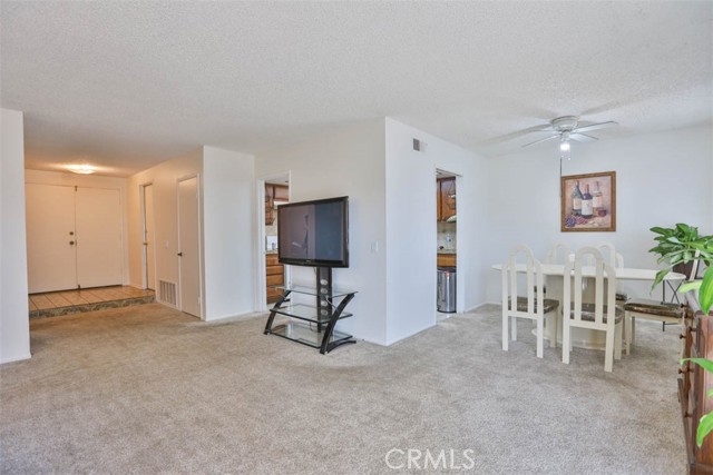 Detail Gallery Image 12 of 42 For 14830 Cliffrose Ct, Moreno Valley,  CA 92553 - 2 Beds | 2 Baths