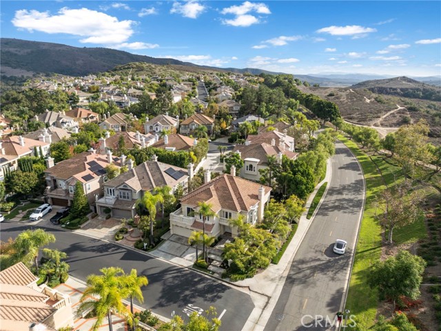 Detail Gallery Image 42 of 49 For 2 Dellwood, Rancho Santa Margarita,  CA 92679 - 4 Beds | 3/1 Baths