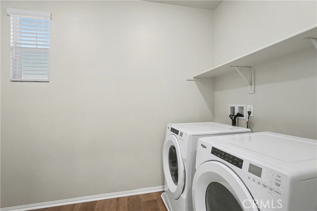 Detail Gallery Image 15 of 23 For 28506 via Priorat, Temecula,  CA 92591 - 4 Beds | 3 Baths