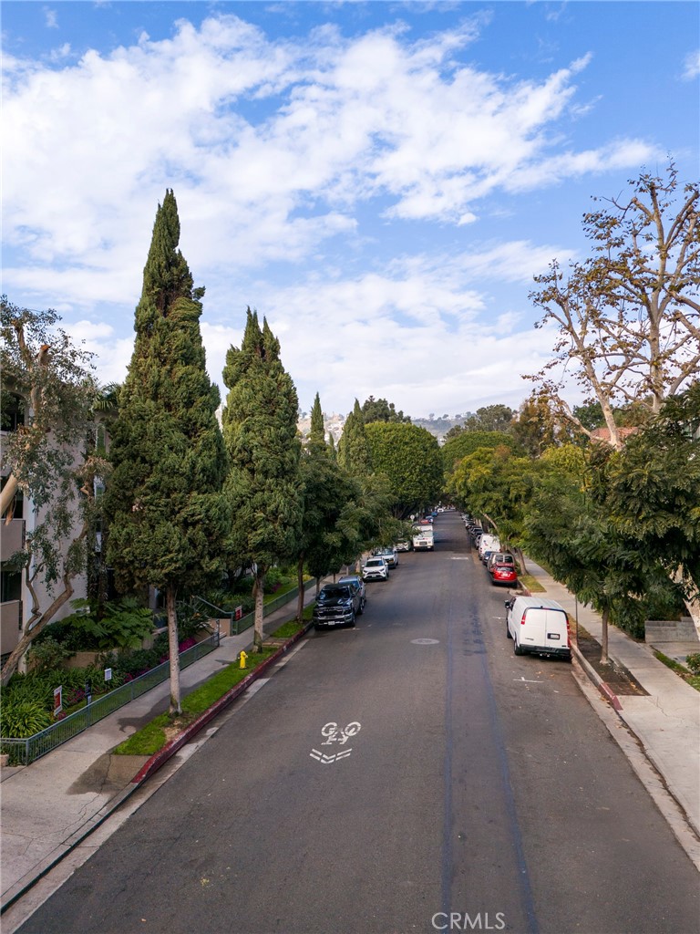 https://media.crmls.org/medias/03772e80-ba20-464c-9c7d-bf8ec9153b72.jpg?preset=X-Large