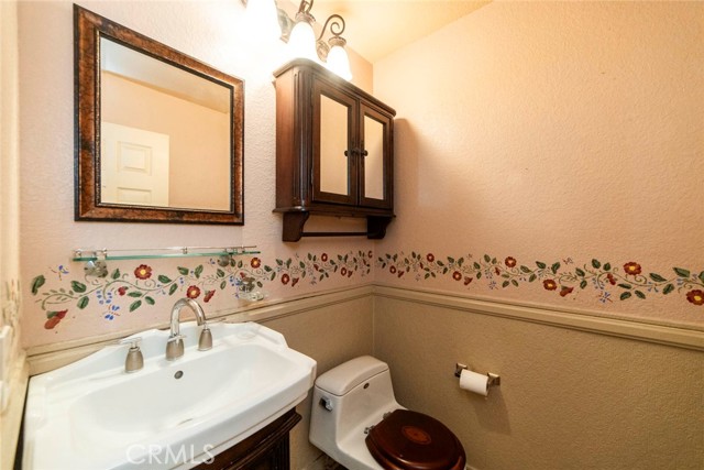 Detail Gallery Image 11 of 36 For 23 via Abruzzi, Aliso Viejo,  CA 92656 - 3 Beds | 2/1 Baths