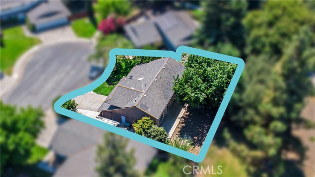 3355 San Fernando Court, Merced CA: https://media.crmls.org/medias/03782427-0ec3-4353-974b-0bc45d9a7735.jpg